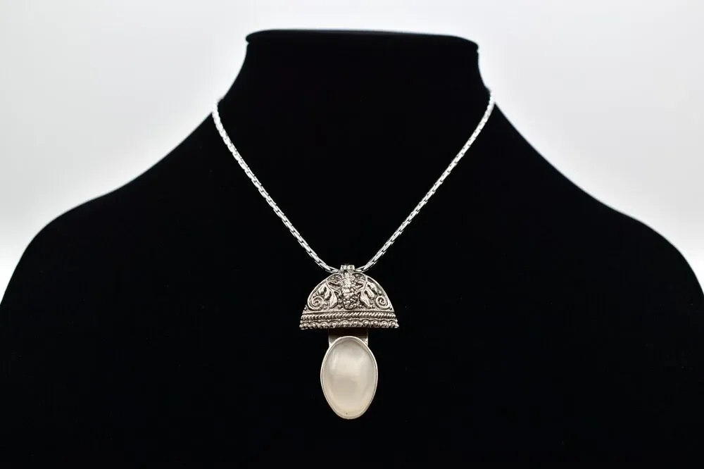 Rebecca Collins Pendant Necklace Frosted Cabochon Silver Tone Chain Signed BinBE